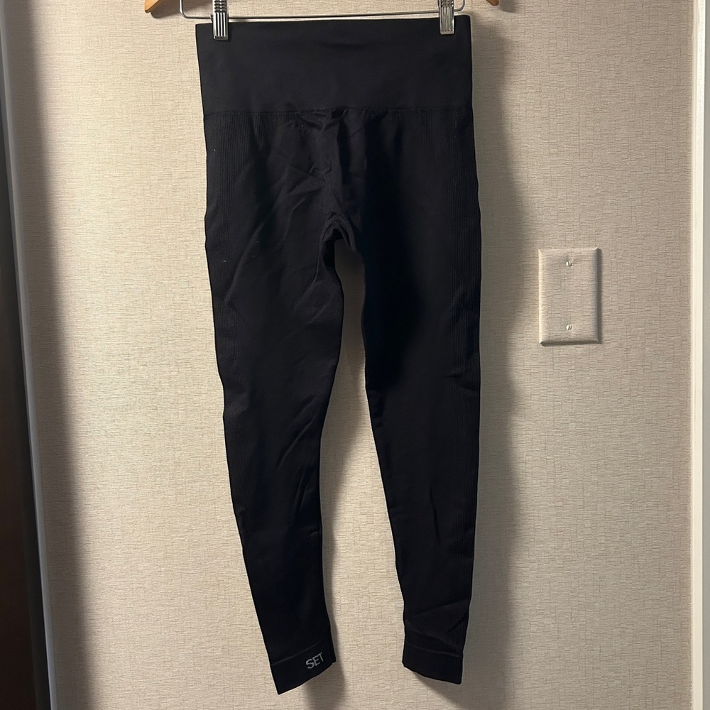 SET Active Black Leggings - Picture 3 of 6
